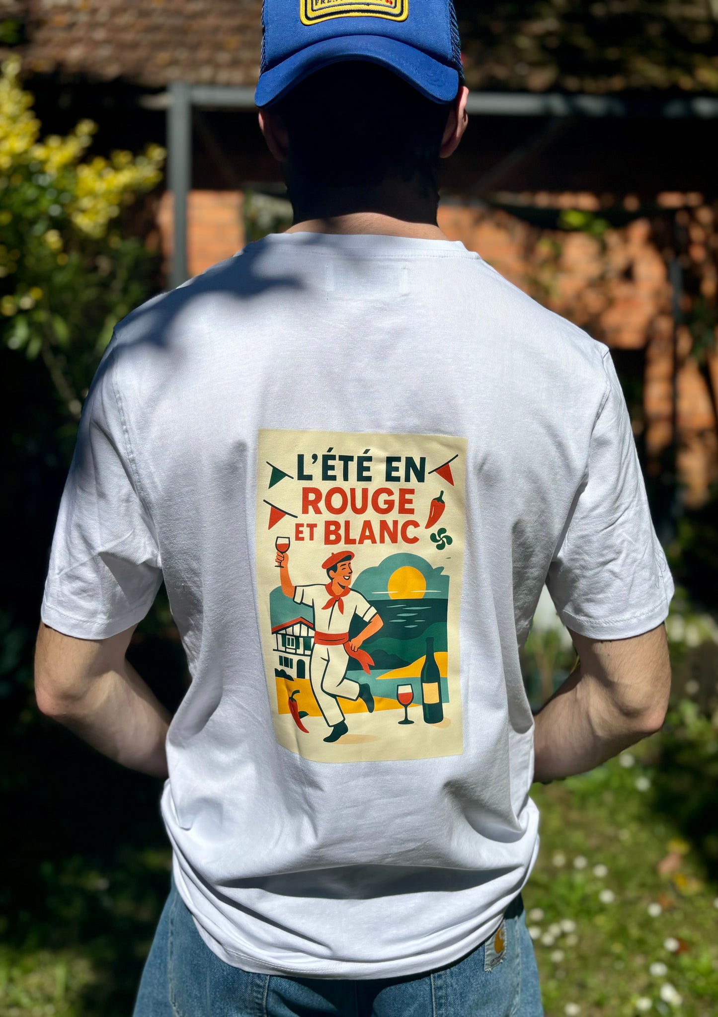 Tee-shirt « L’été en rouge et blanc »