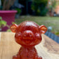 Figurine cochon rouge et paillettes doré