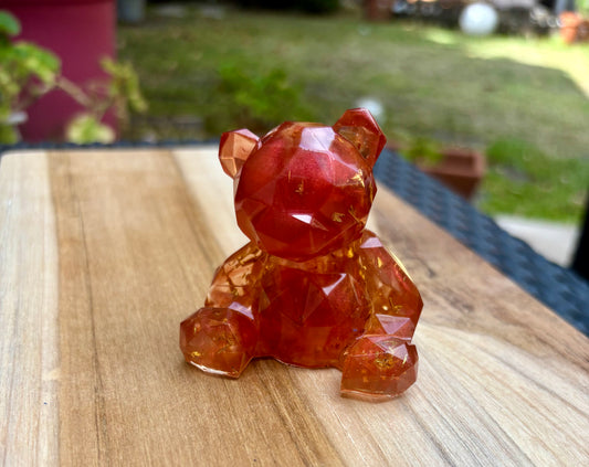 Figurine ourson rouge et or