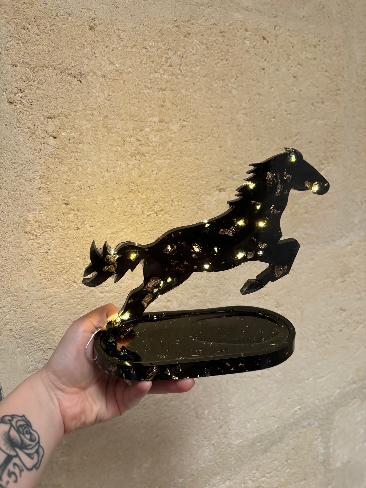 Veilleuse cheval sur socle