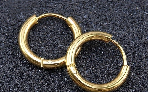Minis Créoles doré 1.6cm de diamètre